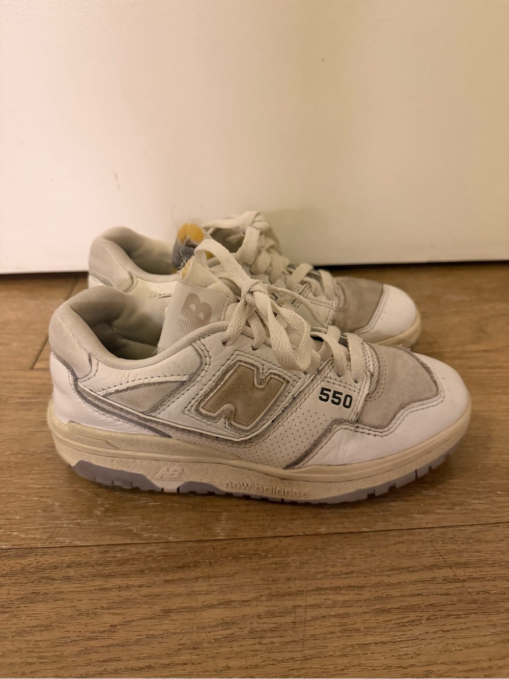 New Balance White and Light Gray women Sneakers size 5.5